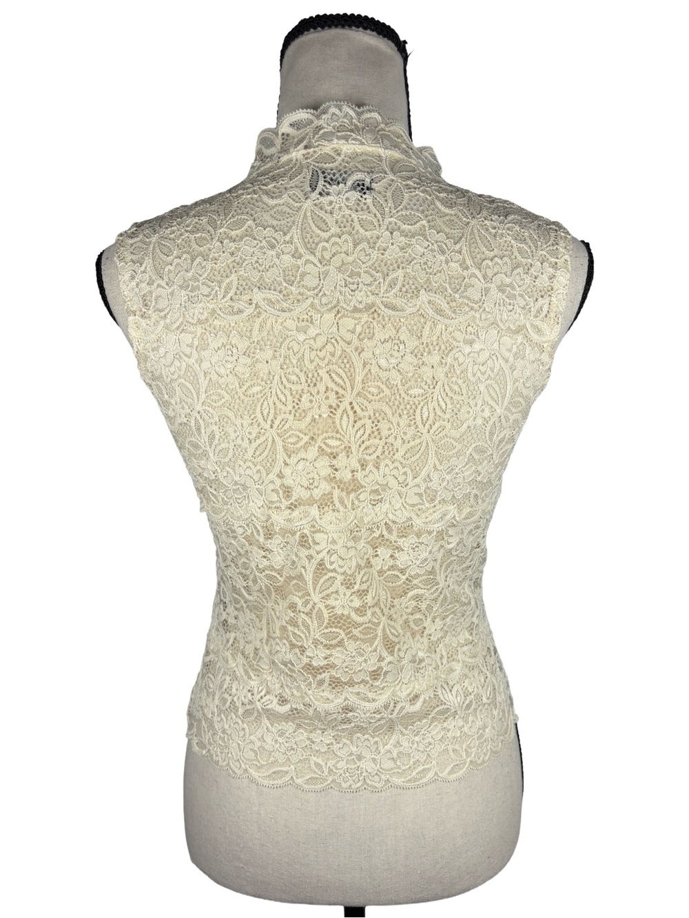 Pretika Lace Mock Neck Sleeveless Top – Cream Floral Lace Y2K Romantic Blouse - Picture 3 of 13